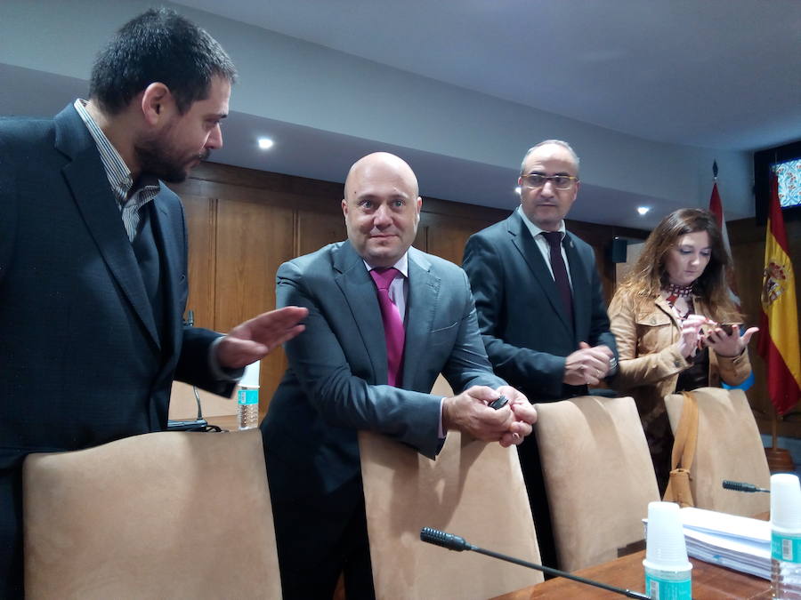 Fotos: Pleno en Ponferrada