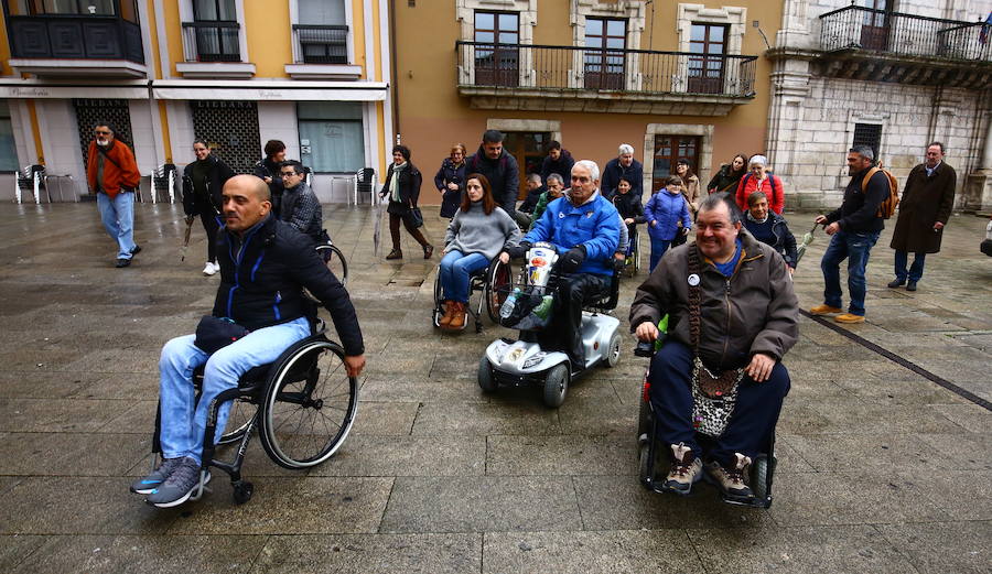 Fotos: Paseo en silla de ruedas de AMBI