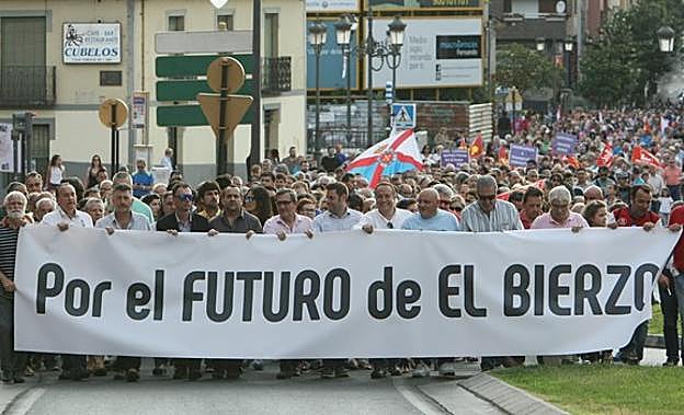 Manifestación Por el Futuro del Bierzo en Ponferrada.