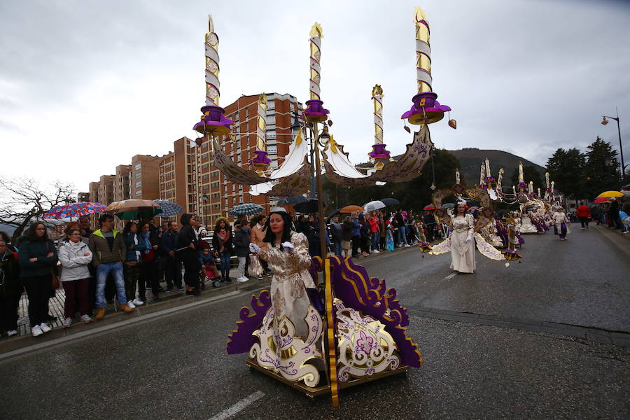 Fotos: Desfile de Martes de Carnaval en Ponferrada