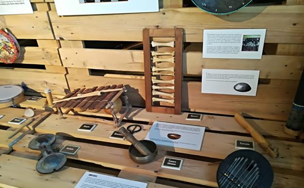 Detalles de la exposición inaugurada este viernes en el Museo de la Energía de Ponferrada. 