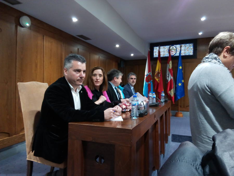Fotos: Pleno extraordinario en Ponferrada