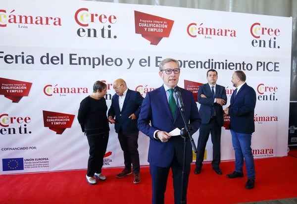 Fotos: II Feria del Empleo y el Emprendimiento del Bierzo