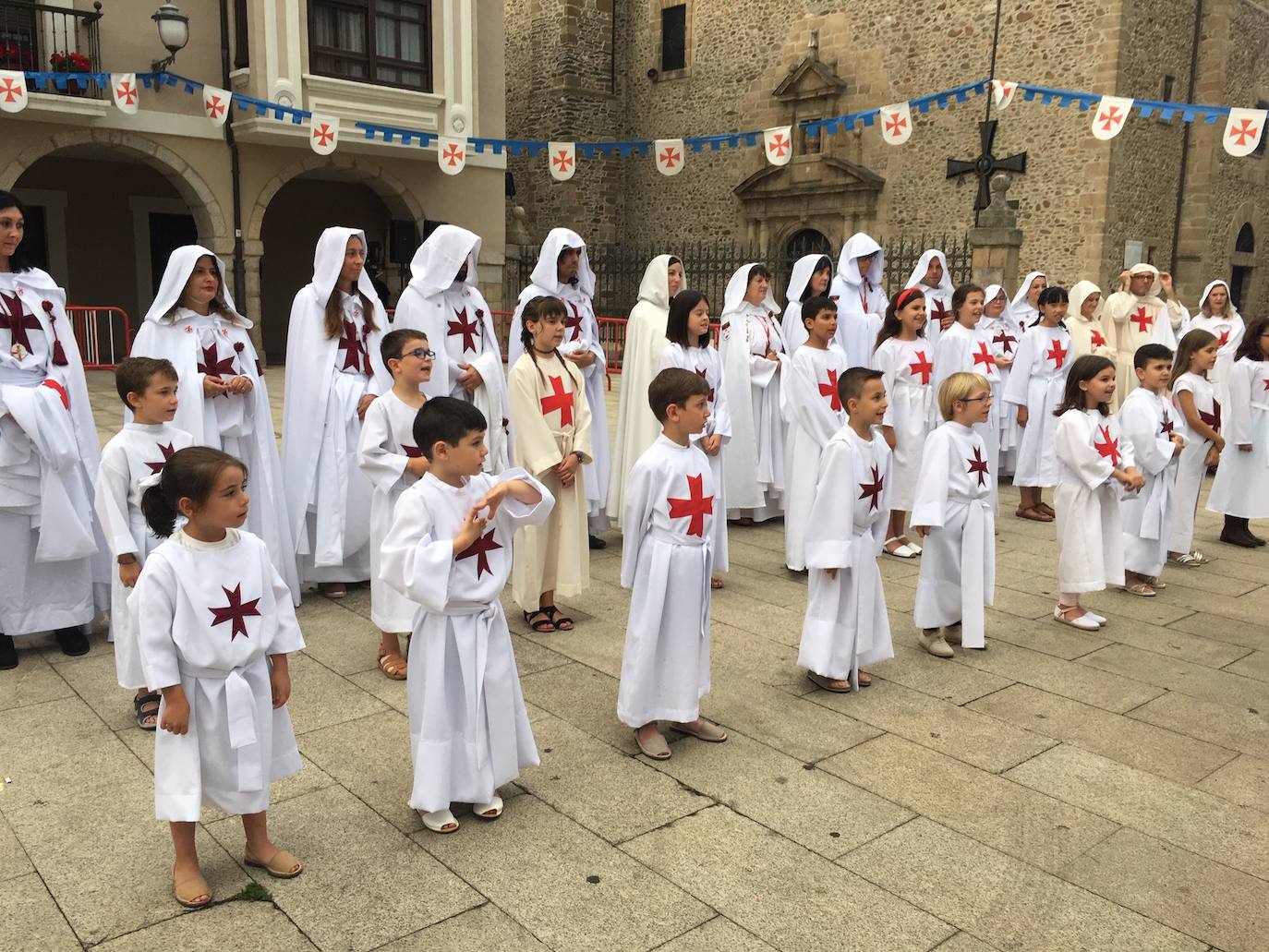 Fotos: Nombramiento de pequeños escuderos