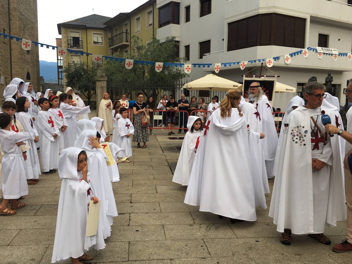 Fotos: Nombramiento de pequeños escuderos