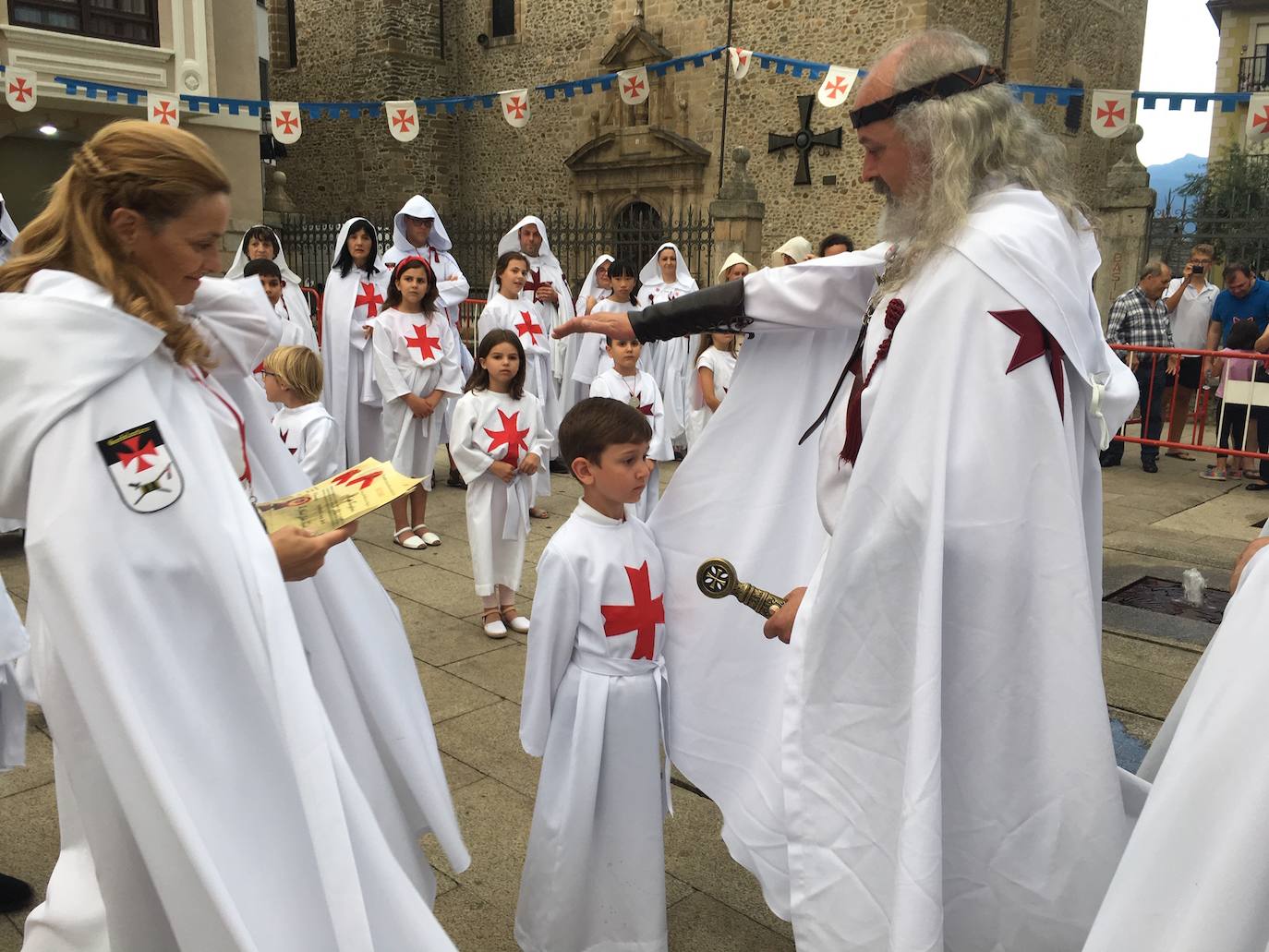 Fotos: Nombramiento de pequeños escuderos