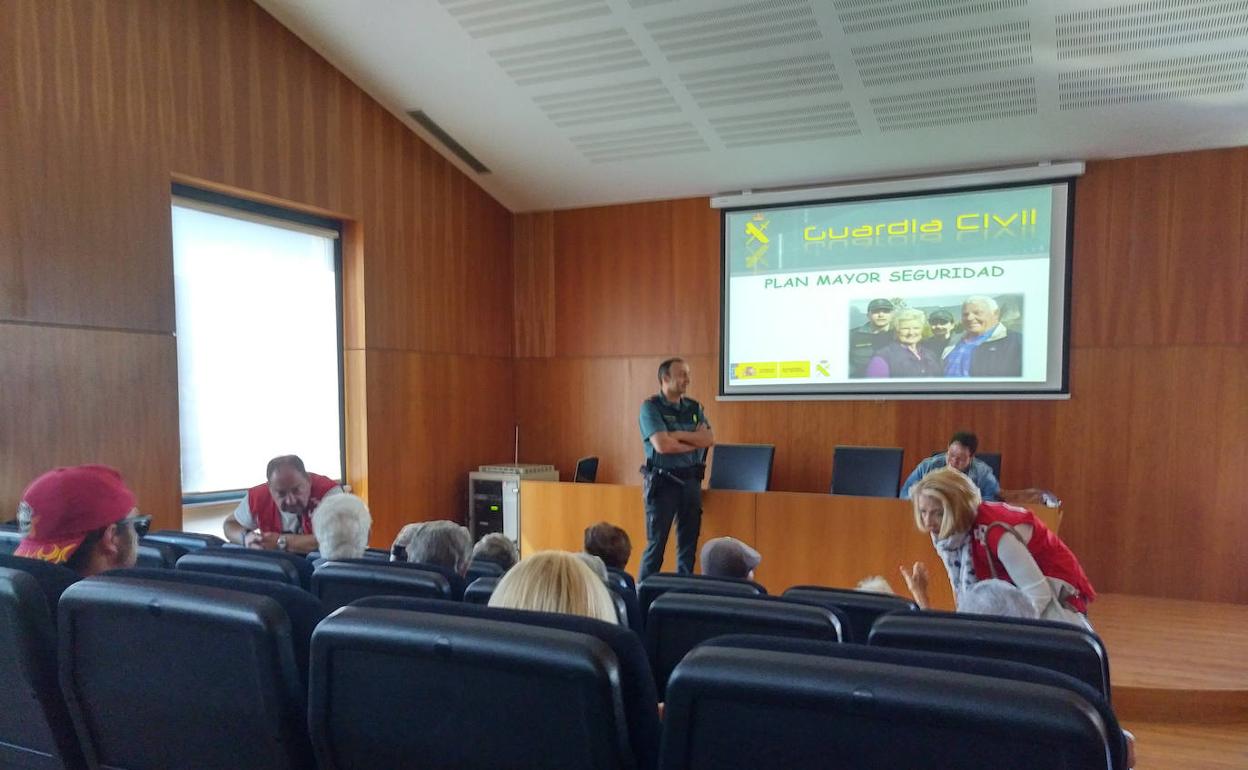 Imagen de la charla.