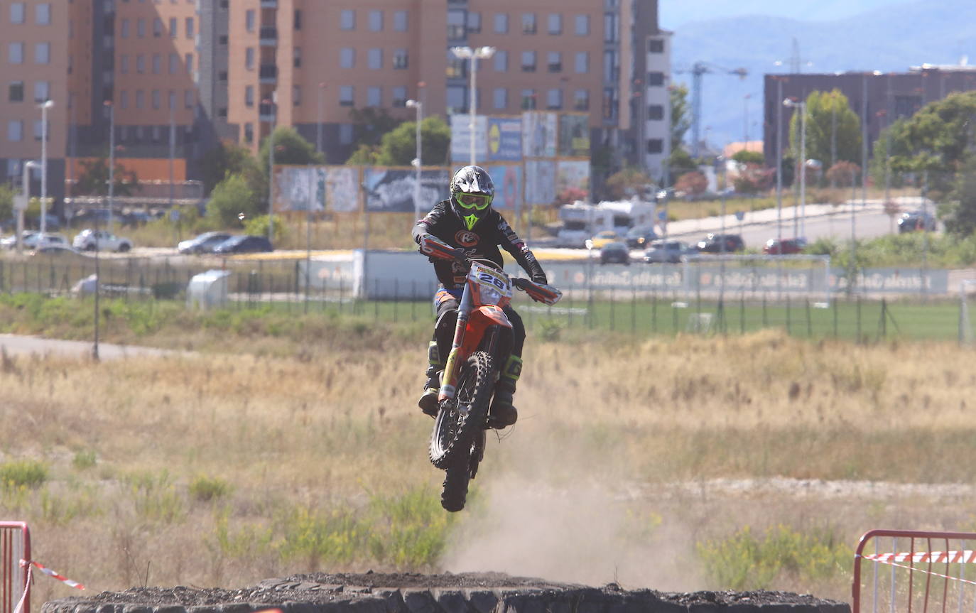 Fotos: Quedada de Motociclismo 'Súper Enduro'