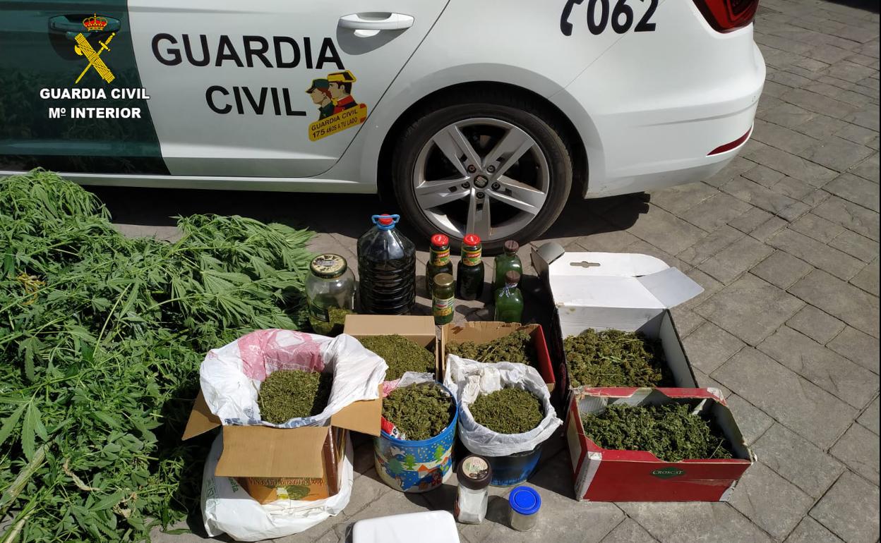 Imagen de la droga decomisada en la operación. 