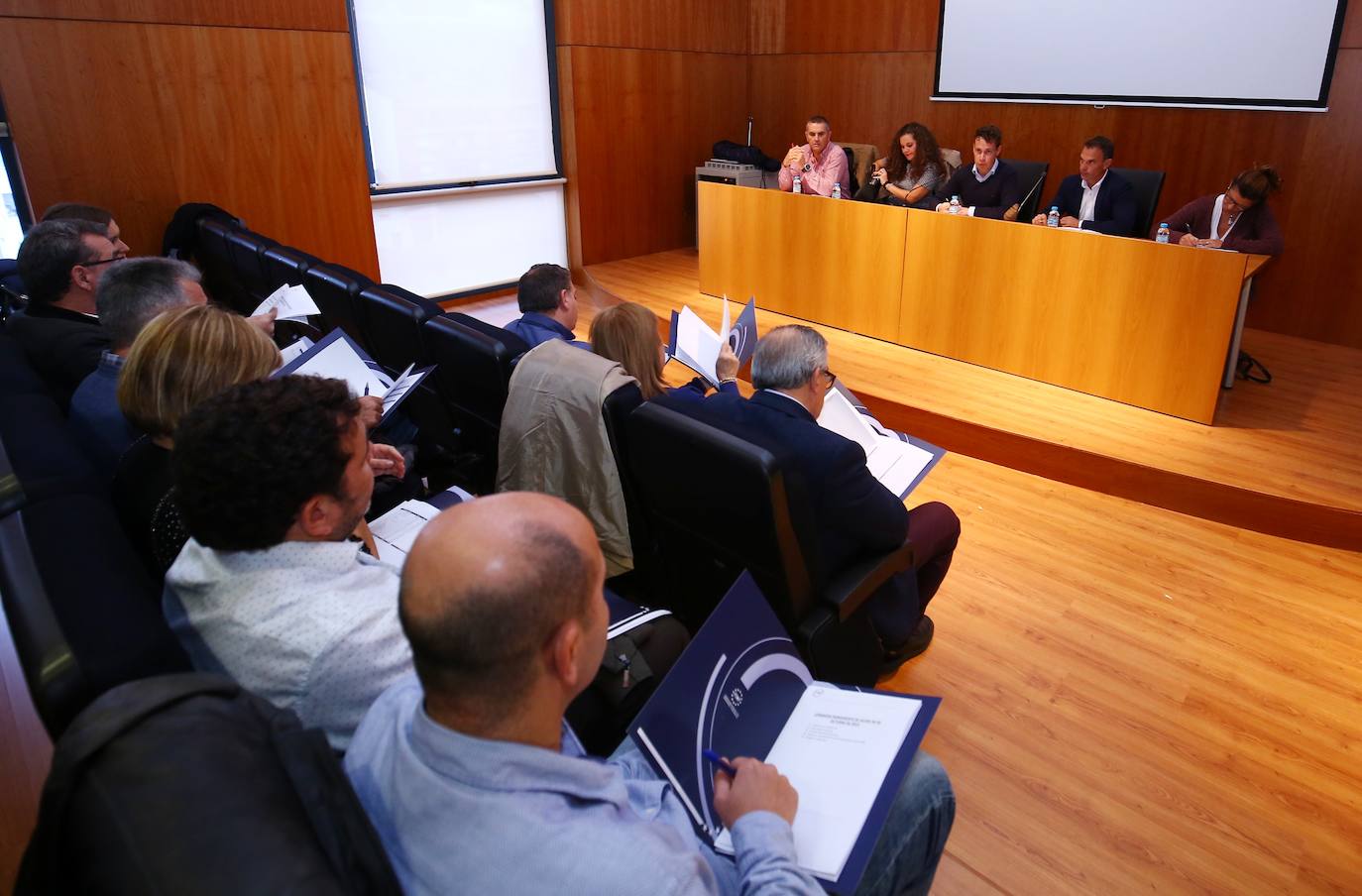 Fotos: Reunión de Acom en Bembibre