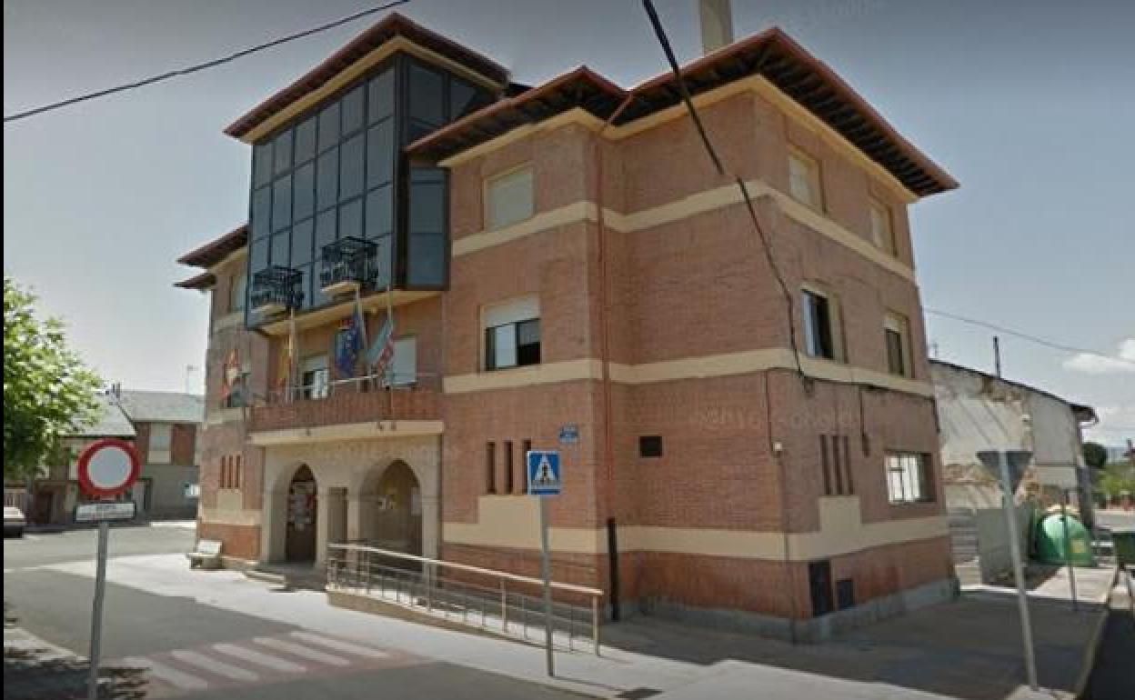 Ayuntamiento de Camponaraya.