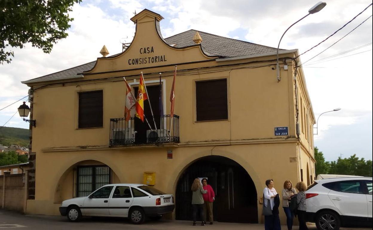 Ayuntamiento de Castropodame.