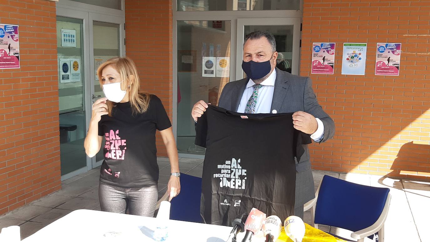 Fotos: AFA Bierzo conmemora el Día Mundial del Alzheimer