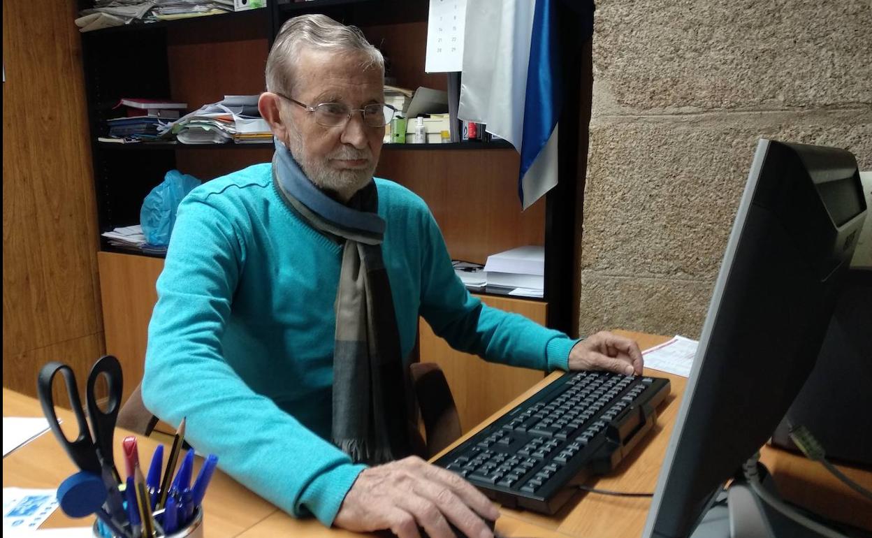 El presidente del PRB y portavoz del grupo municipal en el Ayuntamiento de Ponferrada, Tarsicio Carballo.