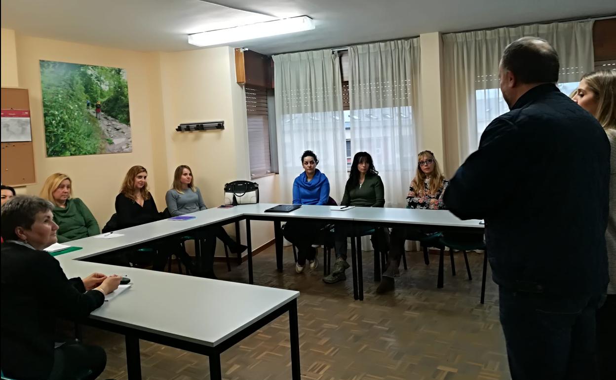 Participantes en el Programa Mixto de Formación y Empleo Lembranza IV en la modalidad de Atención Sociosanitaria a personas dependientes.