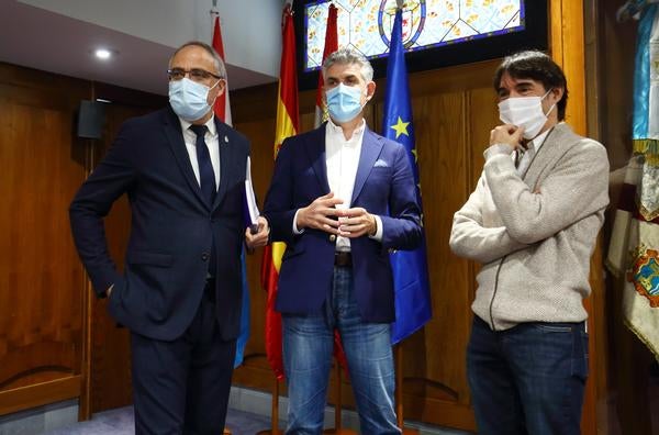 Fotos: Presentación del proyecto de medición de la calidad del aire en los edificios públicos de Ponferrada