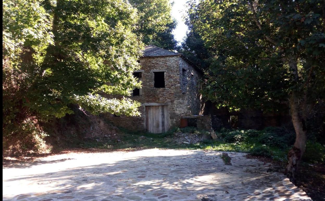 Una vivienda de Fuentes de Oliva. 