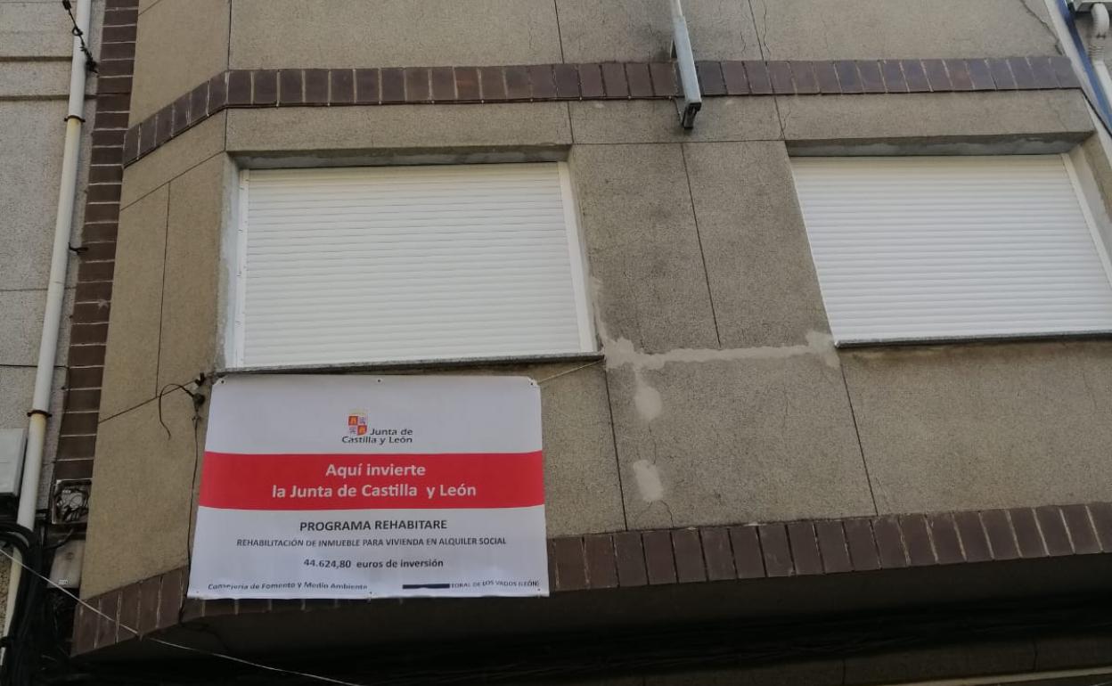 Imagen de la vivienda rehabilitada por la Junta en Toral de los Vados.