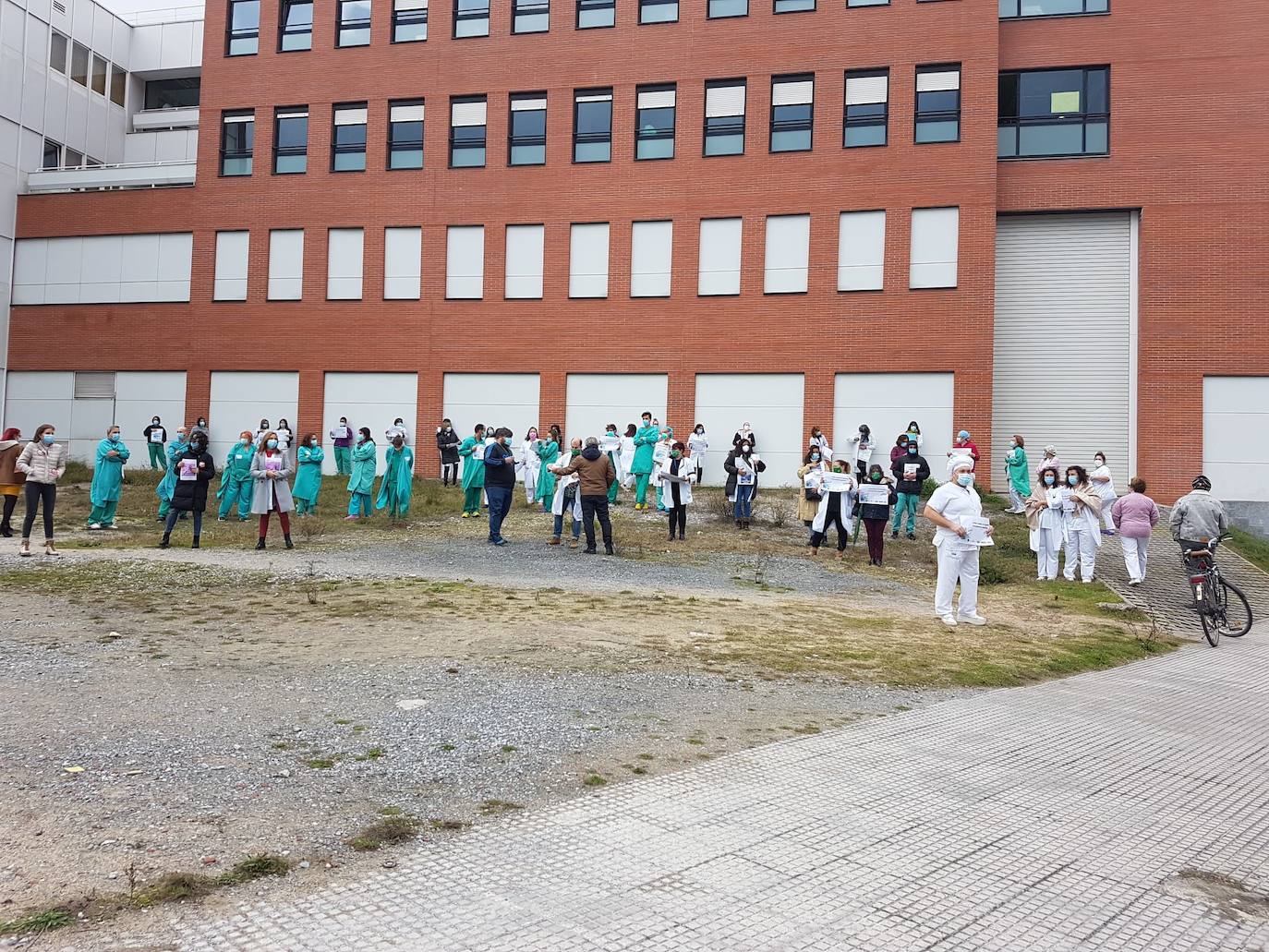 Fotos: Los sanitarios del Bierzo se vuelven a concentrar contra el &#039;decretazo&#039;