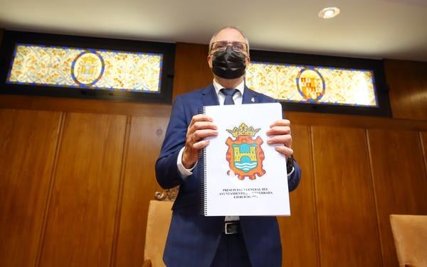 Fotos: Pleno de presupuestos en el Ayuntamiento de Ponferrada