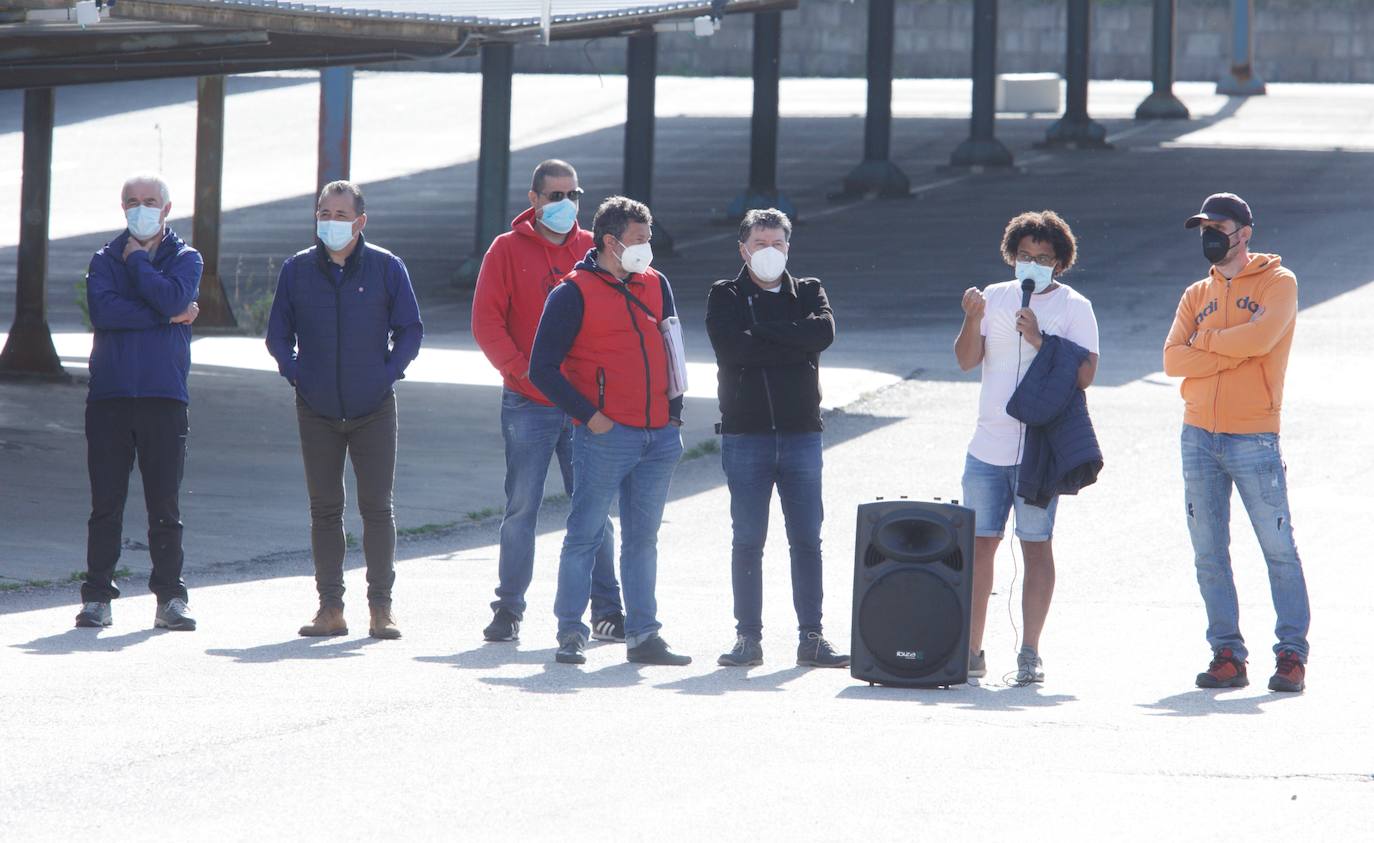 Asamblea de los trabajadores de la acerera Roldán de Ponferrada para decidir si continúan con la huelga indefinida