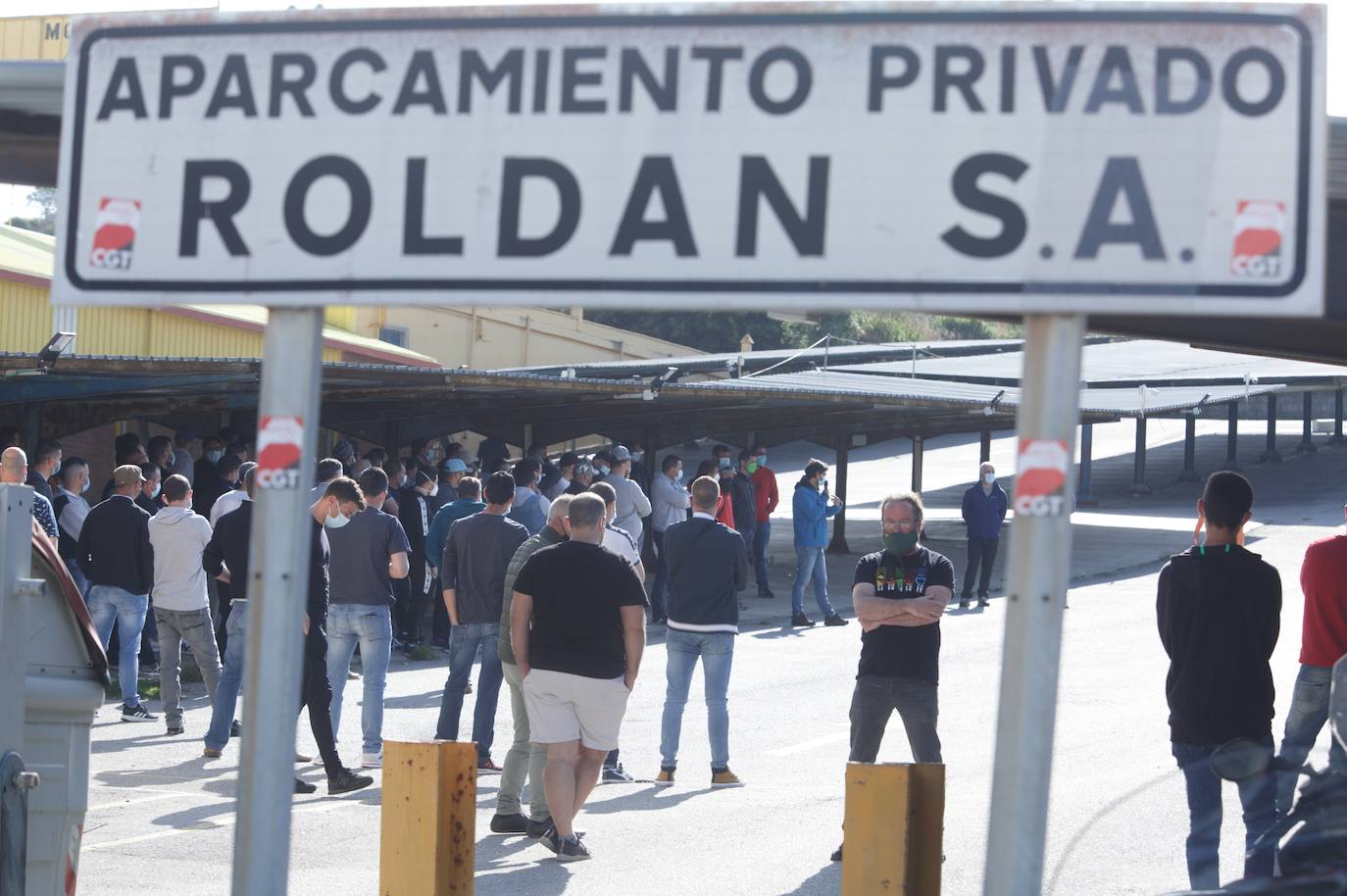 Asamblea de los trabajadores de la acerera Roldán de Ponferrada para decidir si continúan con la huelga indefinida