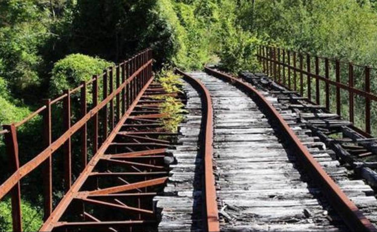 Infraestructura por la que pasaba el Ponfeblino.