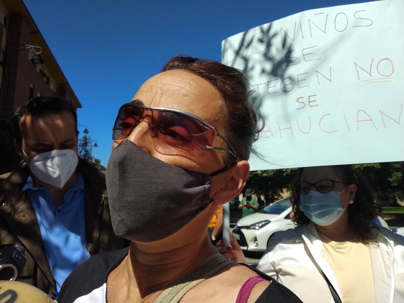 Protesta contra el cierre de la Escuela Hogar de Ponferrada.