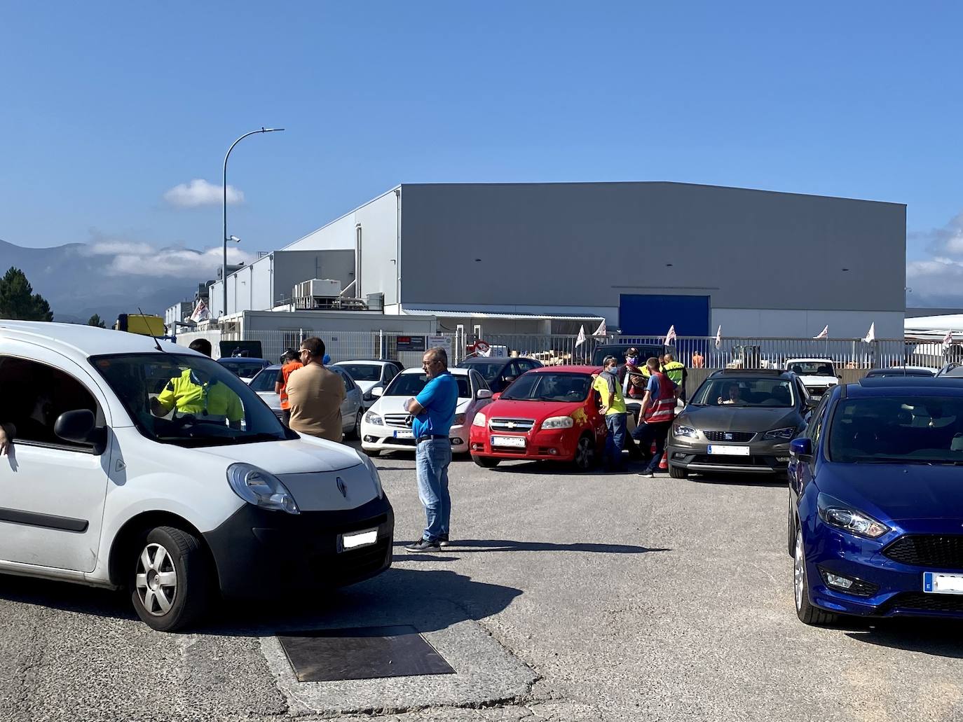 Fotos: Bloqueo de la carga de palas eólicas en LM