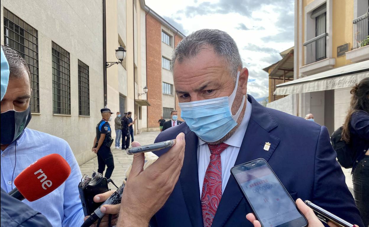 El presidente de la Diputación de León, Eduardo Morán, en el Día del Bierzo.