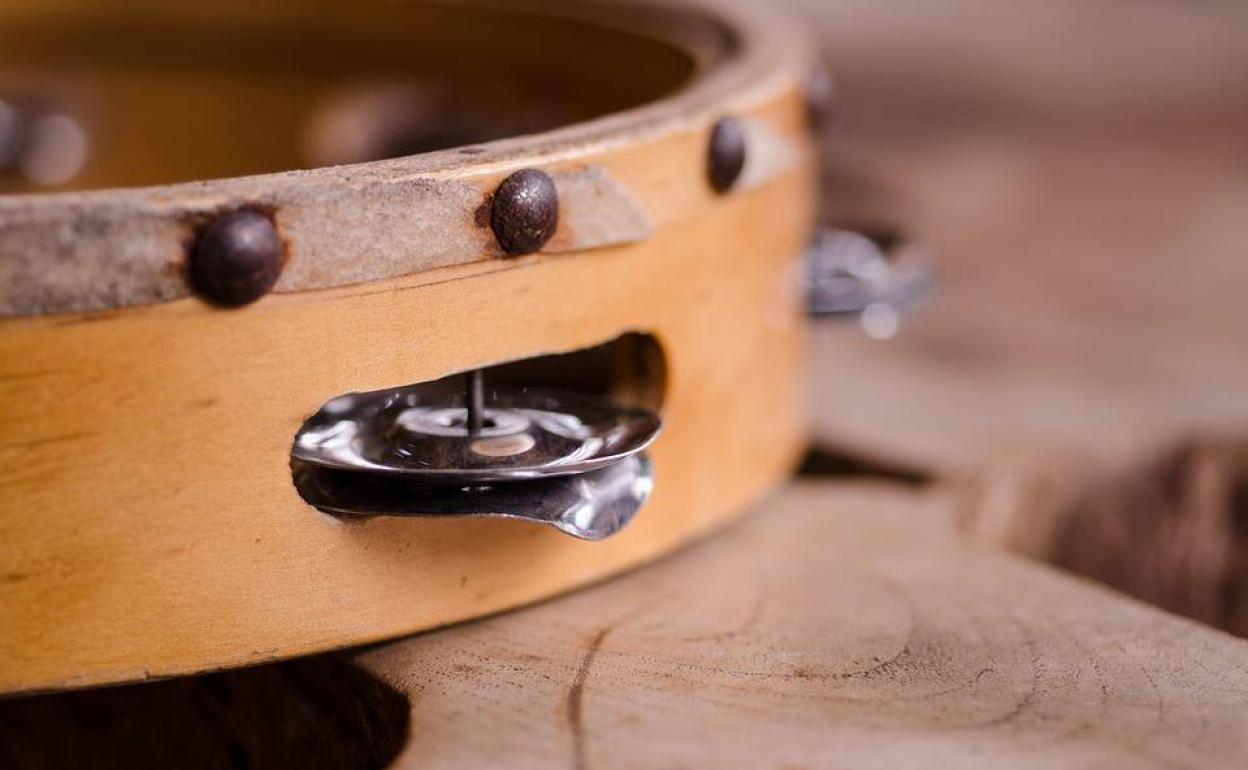 El Museo de la Energía enseña percusión tradicional