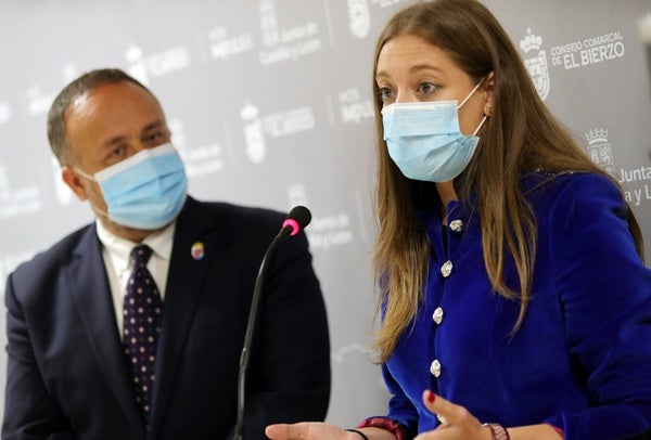 Esther Muñoz, durante su comparecencia ante los medios.