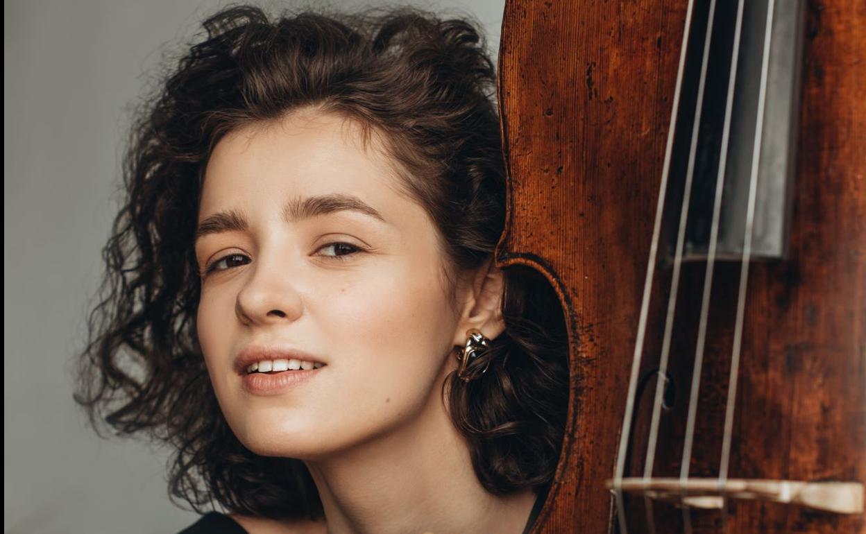 La cellista rusa Anastasia Kobekina.