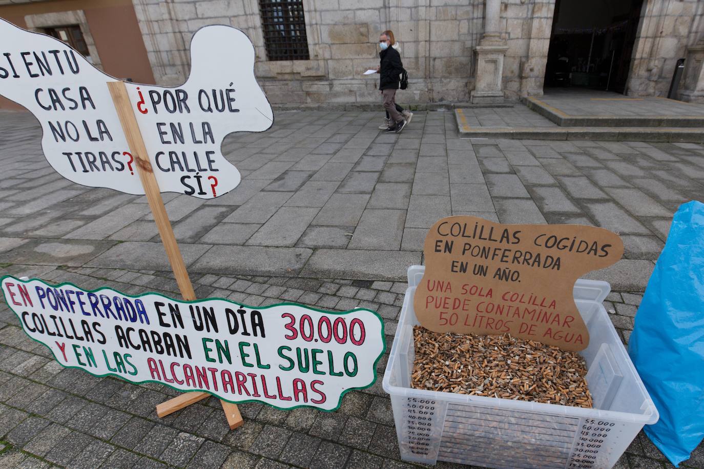 Fotos: Proyecto Orbanajo recoge más de 50 kilos de basura en Ponferrada