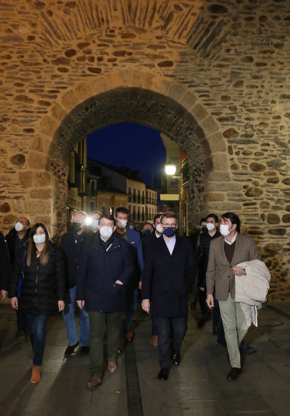 Alfonso Fernández Mañueco y Alberto Núñez Feijóo en Ponferrada.
