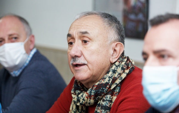 Fotos: Pepe Álvarez participa en Ponferrada en una asamblea de delegados de UGT de la provincia