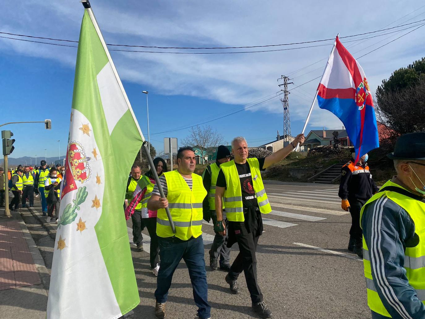 La 'marcha blanca' encara su última etapa entre Cubillos del Sil y Ponferrada.