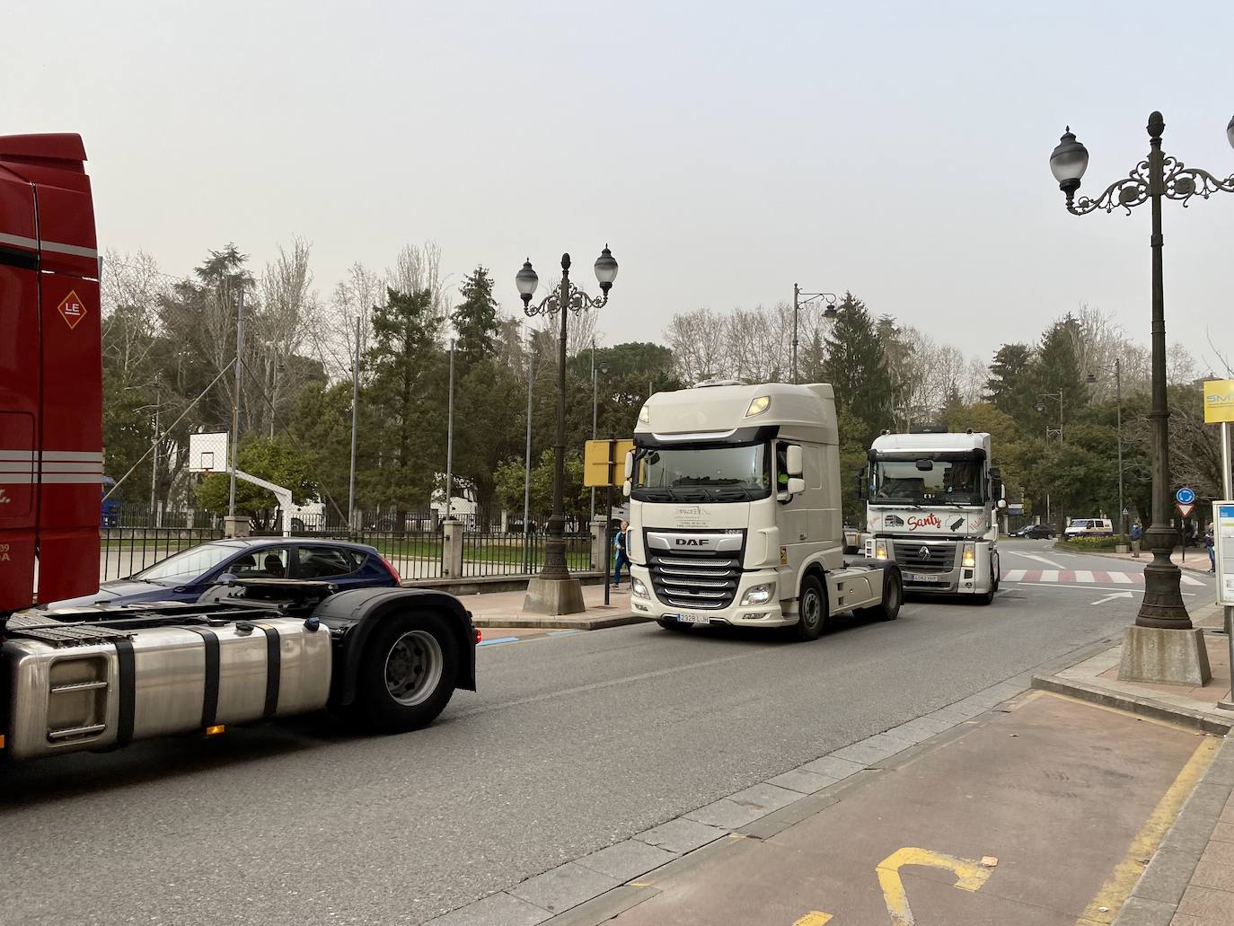 Fotos: Caravana de camiones en Ponferrada
