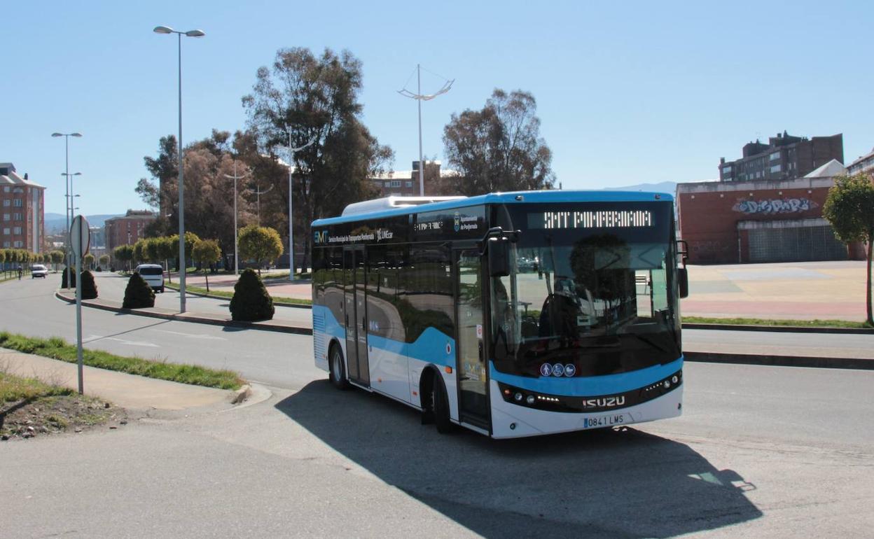 Autobús del Servicio Municipal de Transporte de Ponferrada.