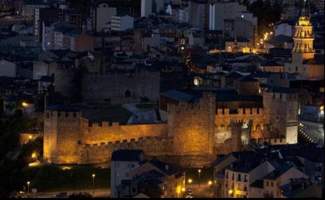 El Castillo de los Templarios y la Basílica de la Encina son dos de los monumentos que apagarán su iluminación en la Hora del Planeta.