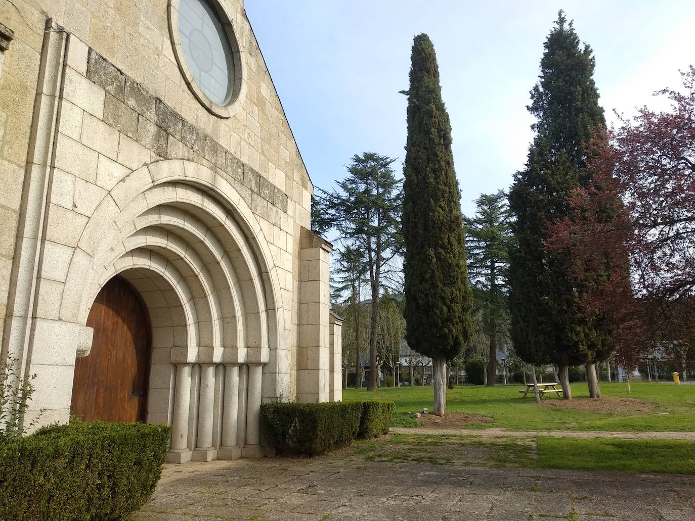 Ponferrada estrena una zona de ocio de 8.000 metros cuadrados en Compostilla.