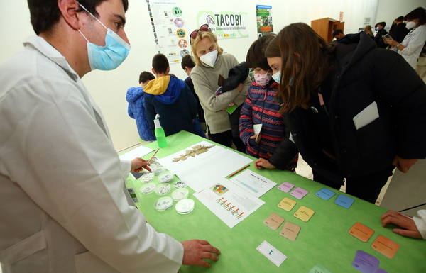 Inauguración de la muestra Expociencia 2022 en el Campus de Ponferrada.