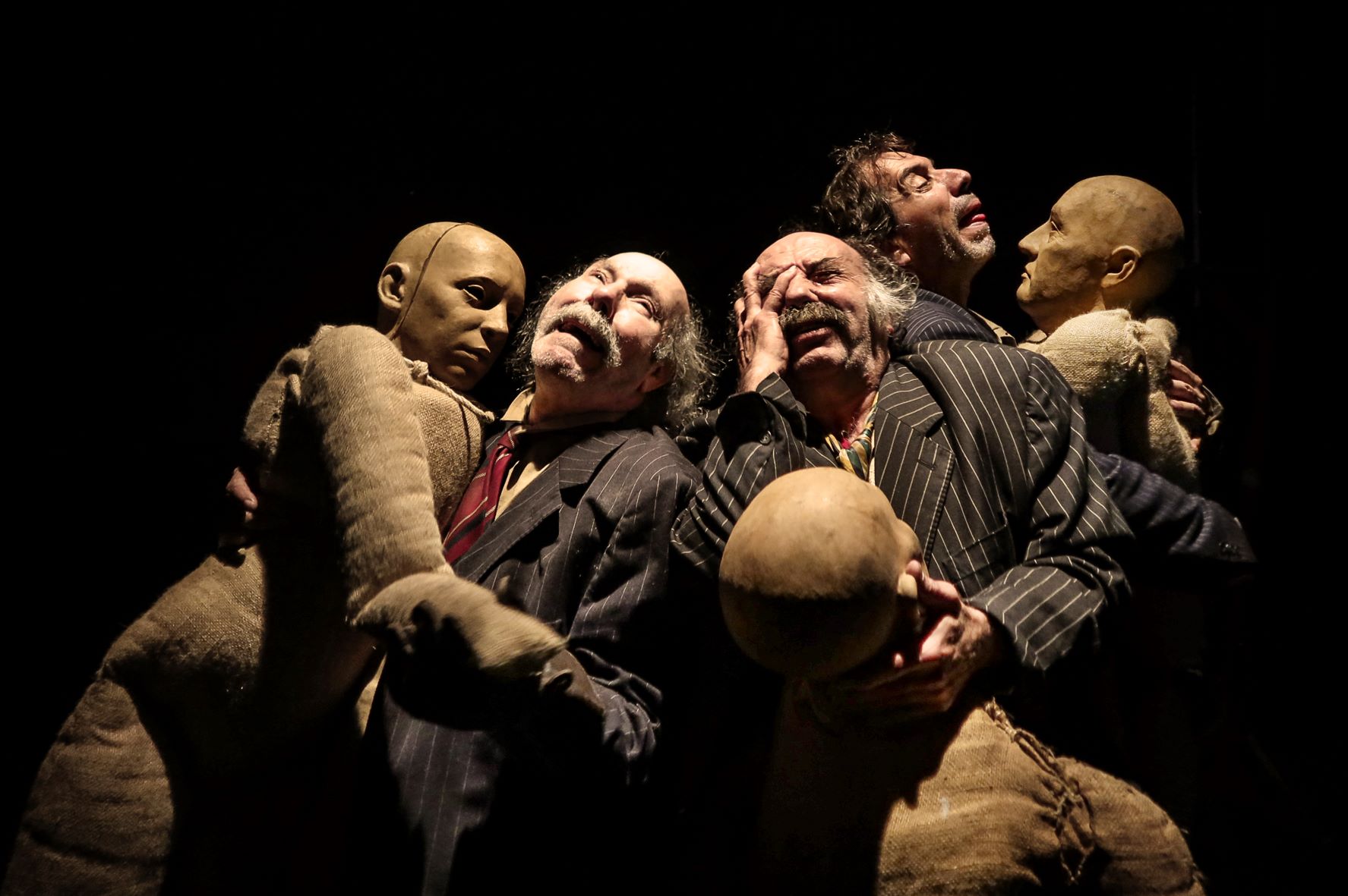 La Zaranda presenta en el Teatro Bergidum de Ponferrada 'La batalla de los ausentes'.