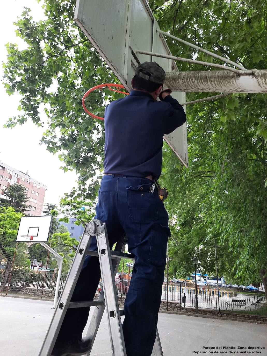 Obras de reparación en Ponferrada.