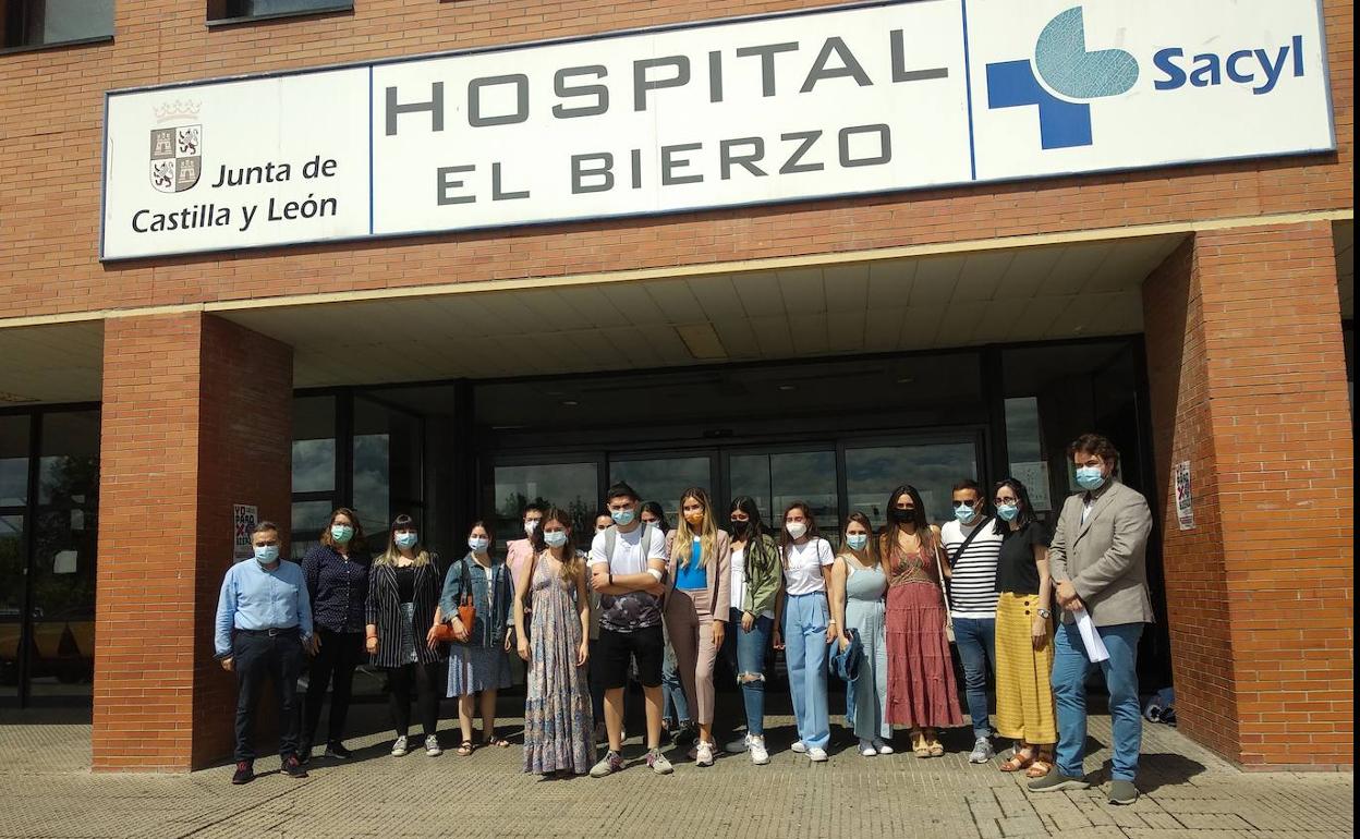 La Gerencia de Asistencia Sanitaria del Bierzo (Gasbi) ha dado la bienvenida este miércoles a los 16 nuevos residentes.