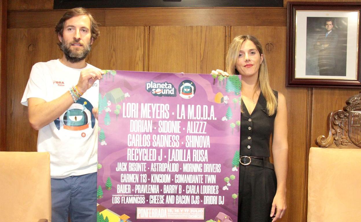 Un instante de la presentación realizada este lunes del Planeta Sound en el consistorio berciano. 