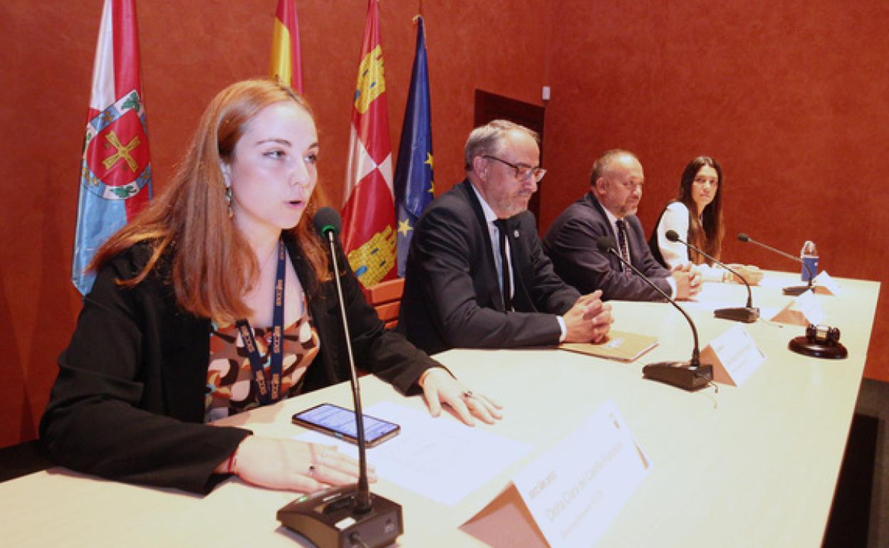 Acto de inauguración del evento de Simulación del Consejo Comarcal del Bierzo.