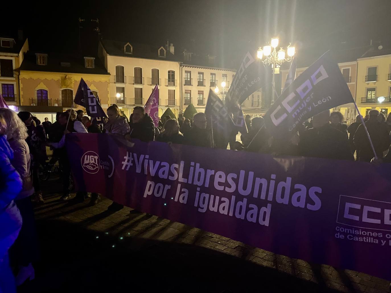 Fotos: El 25N de la Plataforma contra las violencias machistas del Bierzo y Laciana