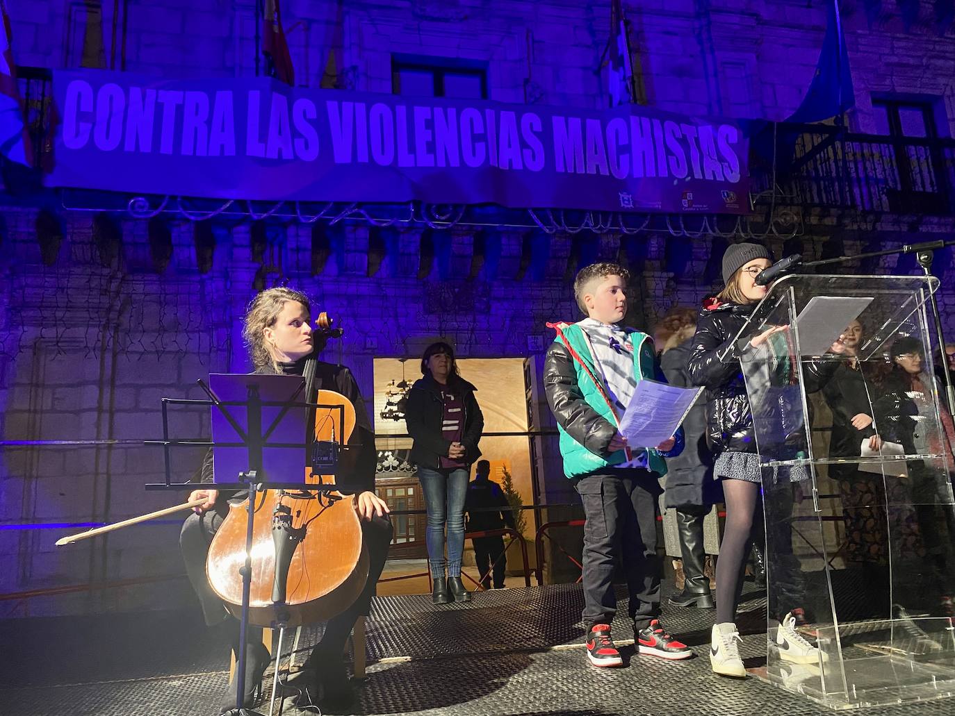 Fotos: El 25N de la Plataforma contra las violencias machistas del Bierzo y Laciana