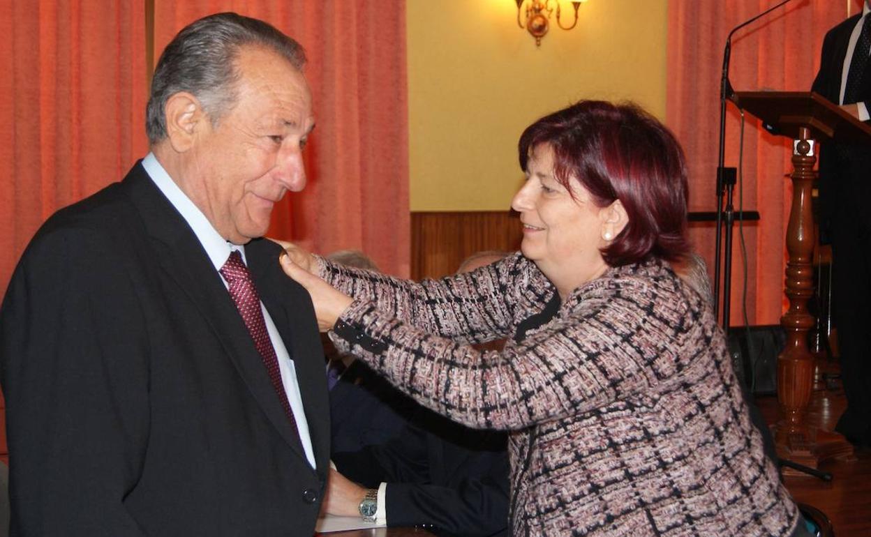 Entrega de medallas de la asociación 'La Obrera' de Ponferrada. 